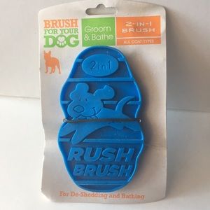 NIP Rush Brush 2-in-1 Brush for your Dog